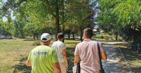 Image de la visite du jury dans le parc urbain
