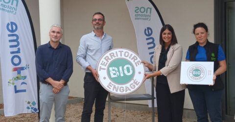 Image illustrant la remise du label auprès de la commune